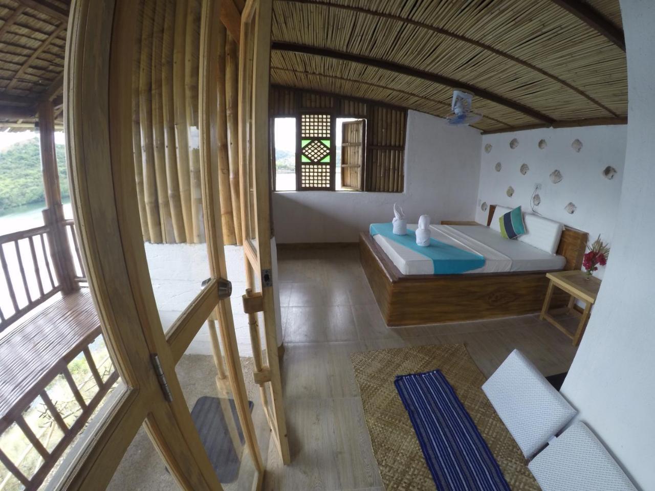 Borac Bay Bungalows Hotel And Resort Exterior photo