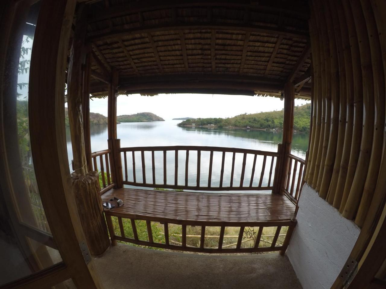 Borac Bay Bungalows Hotel And Resort Exterior photo